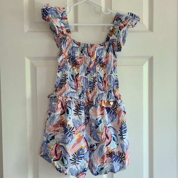 Vince Camuto Romper - Picture 2 of 10